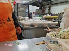 -老西白点心店