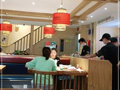 大堂-辣得叫湘菜(四明店)