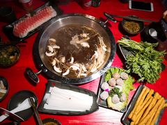 -谭鸭血老火锅(万象九宜城店)