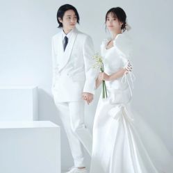 点击看大图 -挪娅婚纱摄影皇家会所