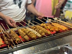 -小魏哥果仁烤面筋