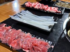 -果松木炭酸菜铜火锅·外婆参鸡汤