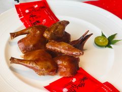 沙田玻璃乳鸽-馋遇江南·精致湖景雅宴(东方之门店)
