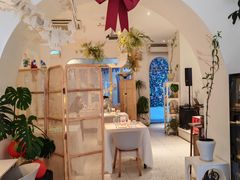 -春树下·树屋花房西餐厅(罍街AS1980店)