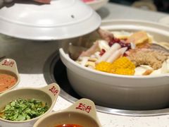 -三人行骨头王火锅(长寿店)