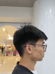 -苏豪路易士·嘉玛发廊