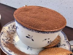 -Café Monson