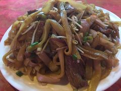 -粤盛海鲜平价店(洛溪食街店)