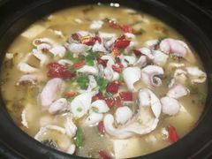 -越城记黑鱼煲(万达店)