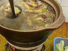-威邵鸡煲(西华路总店)