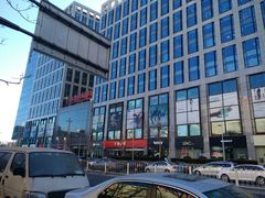 门面-金逸影城(中关村店)