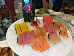 -八府香鸭·啫啫煲(华山路店)