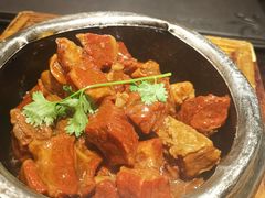 砂锅牛腩-花家怡园