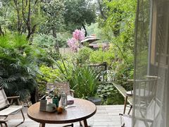 -谷咖啡·鲜花绿植花园餐厅
