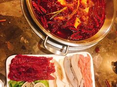 -园里串香牛肉串串火锅(新繁店)