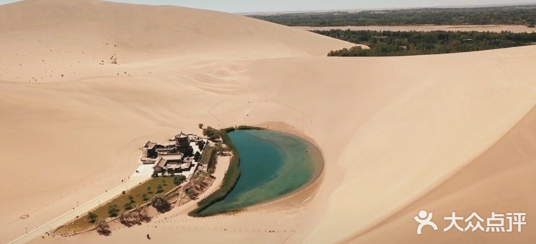 沙漠奇观 叹为观止