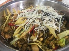 -弓虽昌焖烧鸡(大竹林店)