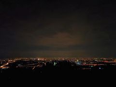 -鬼笑石后山停车场