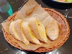 餐前面包篮-DEEP·深美式餐吧(五棵松华熙LIVE店)