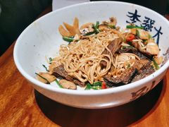 -李犟大爆鳝面·手工蟹黄包(湖滨西湖店)