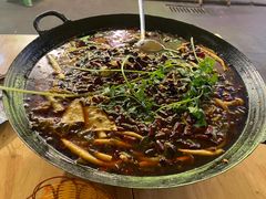 -鸿顺老铁锅美蛙鱼府(解放碑店)