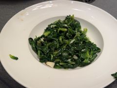 -江宴渔村·鱼鲜土菜(紫荆广场店)