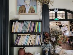 -良友书坊(安徽路店)