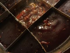 -岗上渣渣老火锅(两路口店)