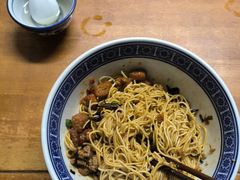 -沪西老弄堂面馆(定西路店)