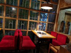 卡座-黔味东南酸汤牛肉火锅(太平路一店)