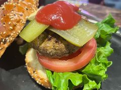 -Let'sBURGERplus·非常创意汉堡(三里屯店)