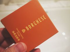 -上海滴水湖皇冠假日酒店