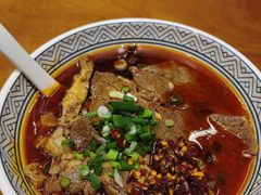 -粉吖吖·邵阳米粉(体育西路店)