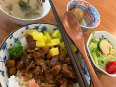 招牌卤肉饭-红小满休闲餐厅(十全街店)