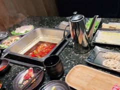 -重庆九记老火锅(广场店)