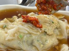 -后街女孩肠粉店