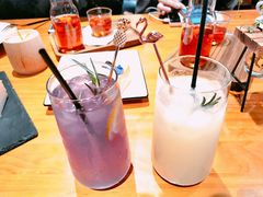 -ZING COFFEE 镜咖啡