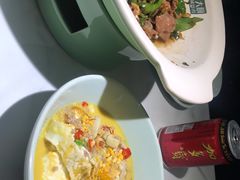 -费大厨辣椒炒肉(高铁吾悦广场店)