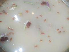 -颜氏双江清水鱼一养身火锅(磁器口店)