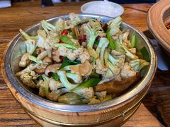 大盆有机菜花-呱呱叫民俗风味主题餐厅(沣峪口店)