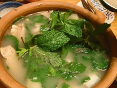 -山茶云南菜(永安里店)