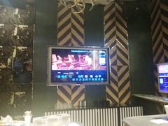 -蓝色派对KTV(聚然广场店)