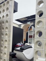 -Hair Co.一间沙龙