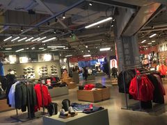 -adidas(正佳广场店)
