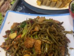 -王村姑老土炕莜面村(张北店)