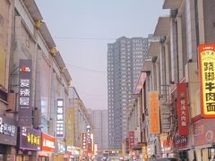 -顺溜·手工刀削面·黑金店(铜锣湾店)