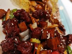 杏鲍菇牛肉粒-大眼锅贴水饺(河东店)