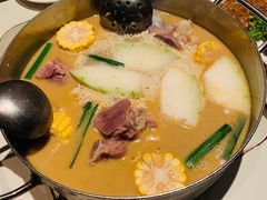 -肥仔文澳门猪骨煲(南京西路店)