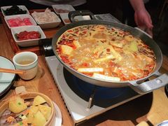 -九锅一堂酸菜鱼(新南凯德直营店)