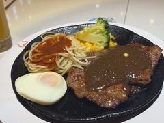 -汤姆家的牛排意面披萨(融创茂店)